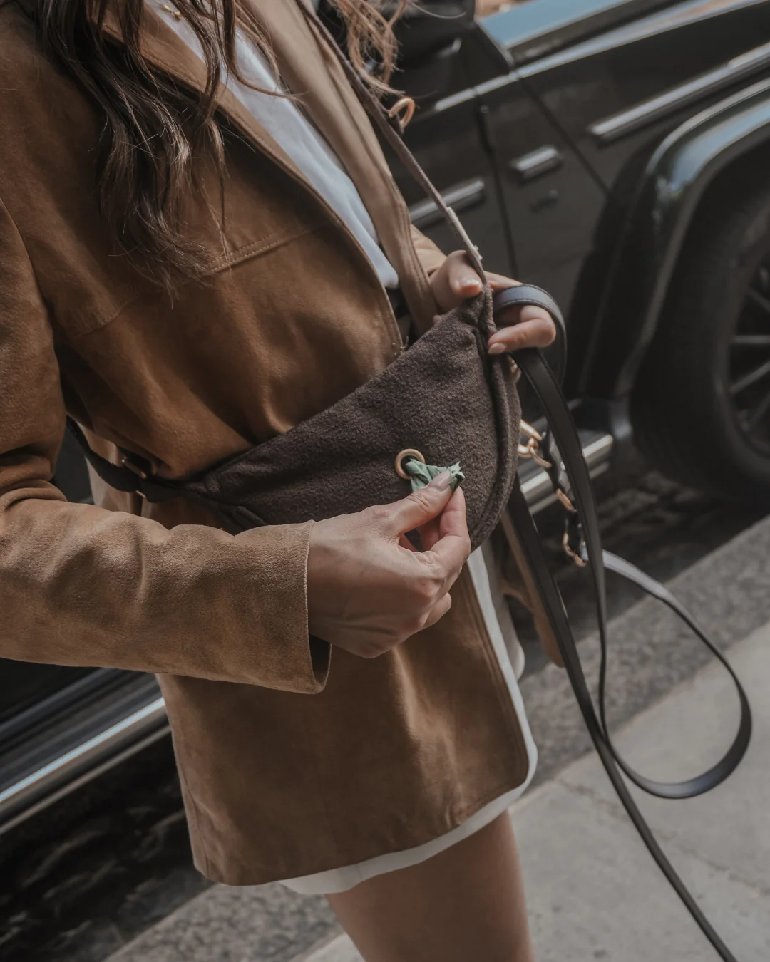 Chocolate | Bouclé Walking Bag - Image 6