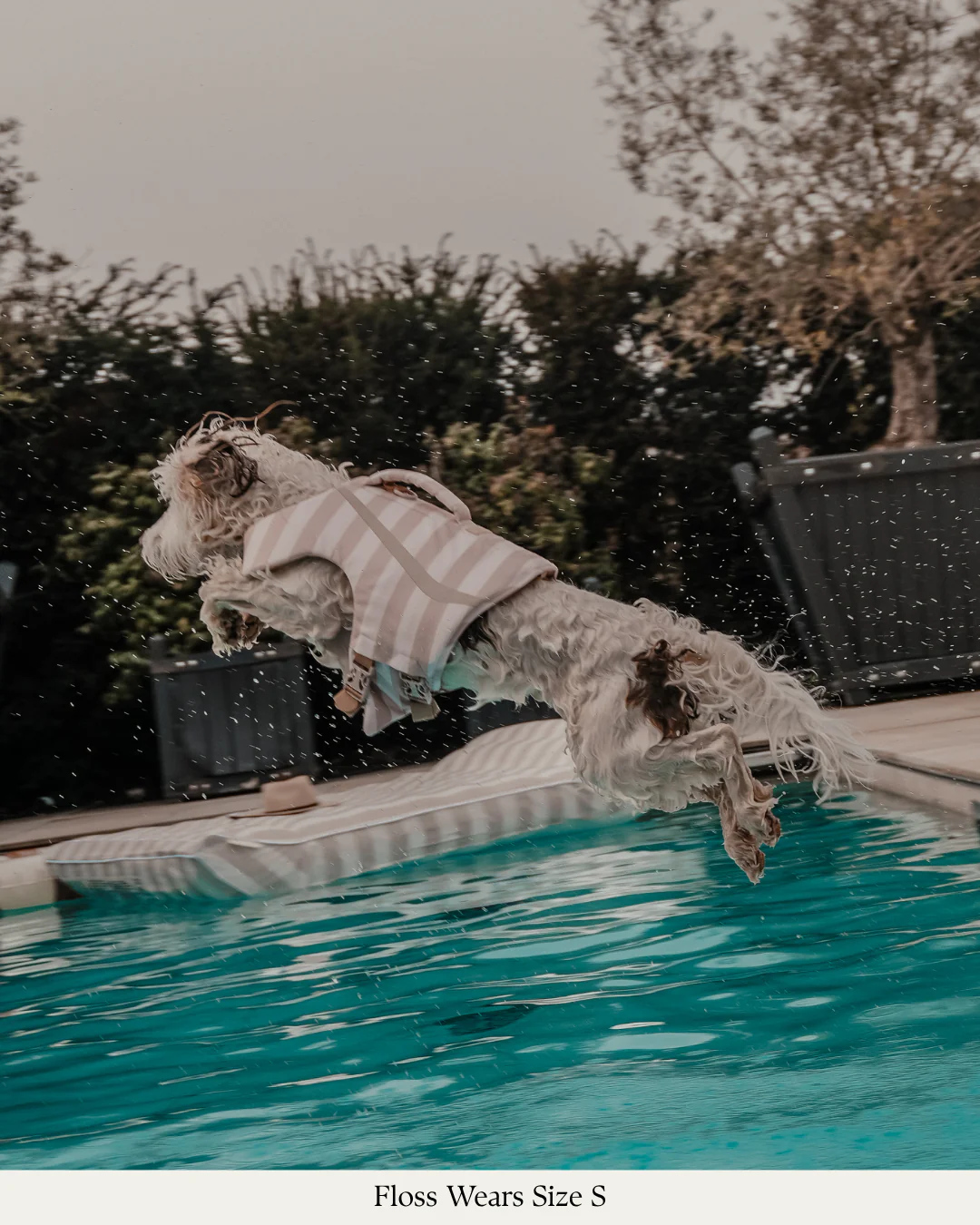 The Tide Rider Life Jacket - Image 2